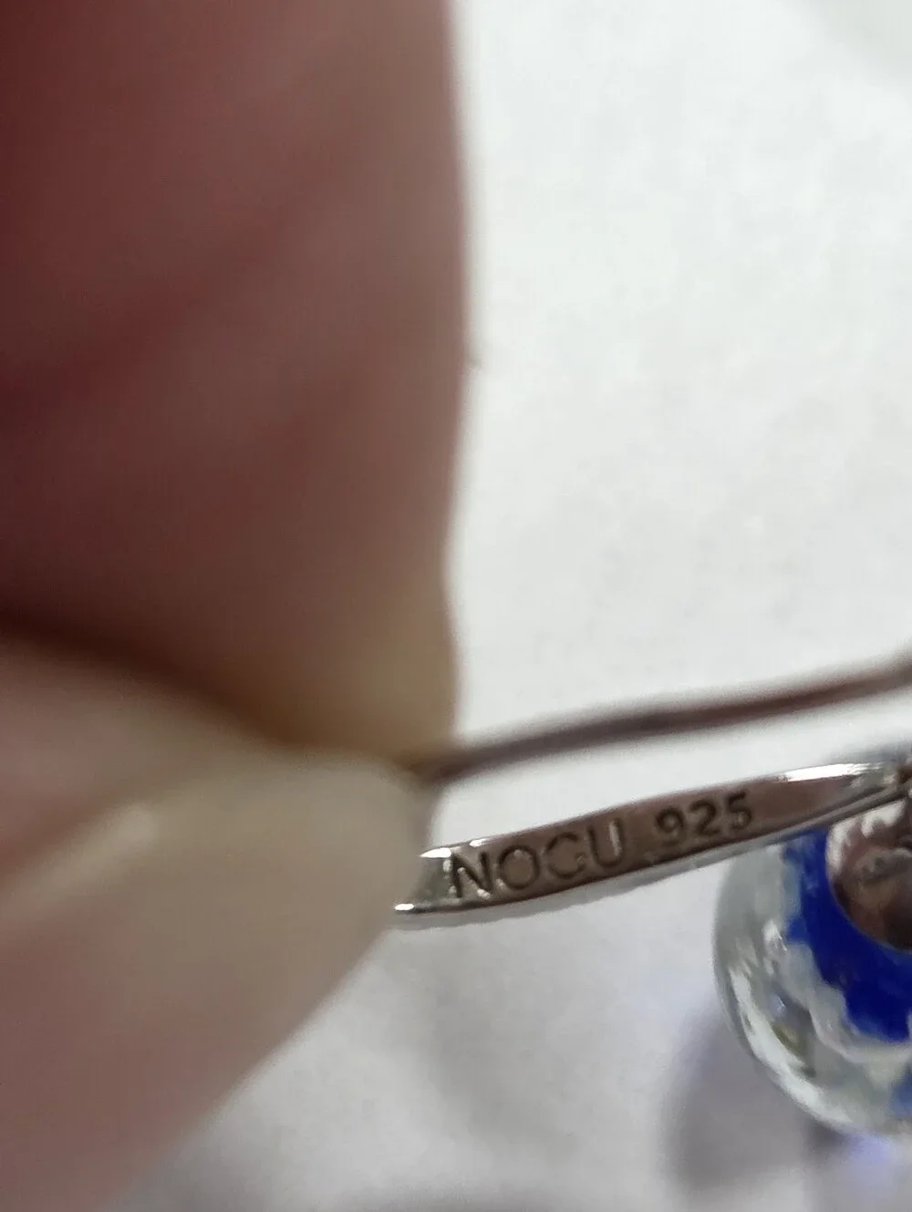 🆕️ NOGU Sapphire .925 Sterling Silver Firefly Glass Huggie Earrings